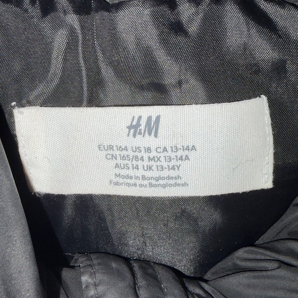 H&M Puffer Jacket - Picture 8 of 9